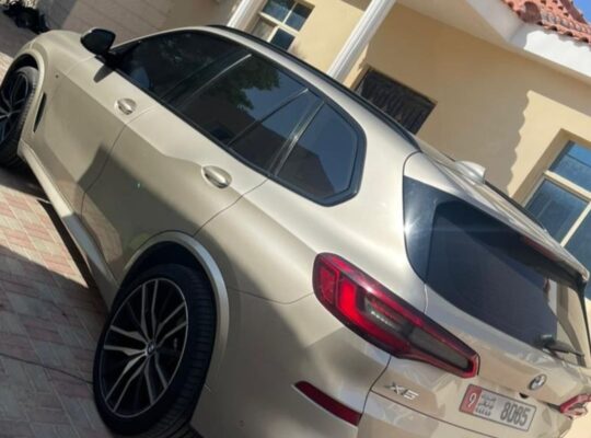 BMW X5 full option 5.0L Gcc 2019 for sale