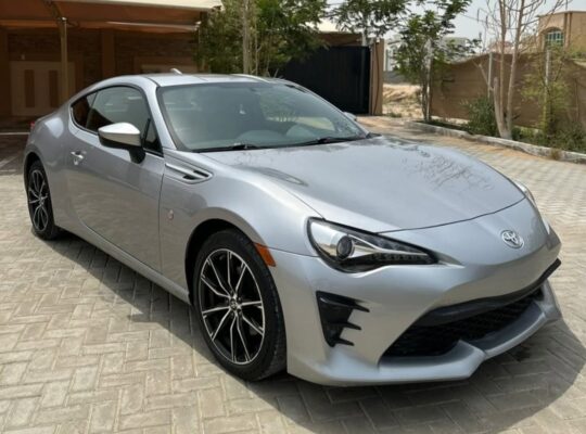 Toyota 86 GT 2.0L full option 2017 USA imported