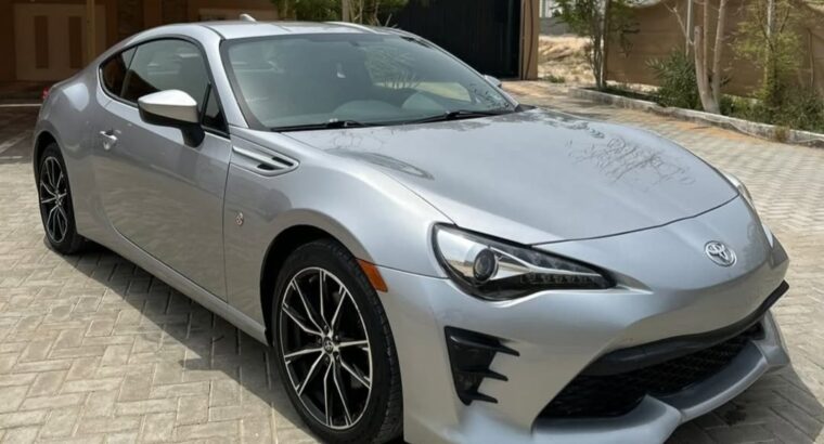 Toyota 86 GT 2.0L full option 2017 USA imported