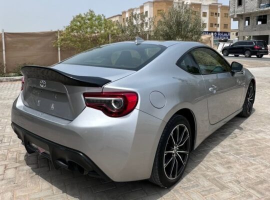 Toyota 86 GT 2.0L full option 2017 USA imported