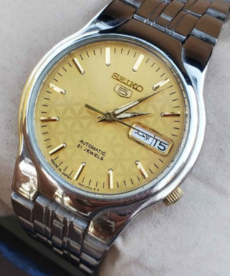 Vintage Seiko5 Automatic 7S26 caliber 21-jewels Go