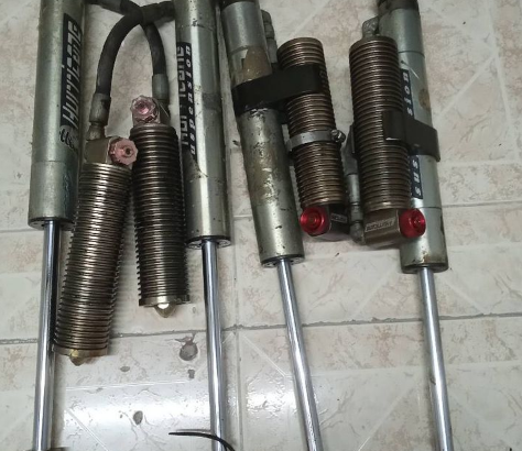 Shock with spisar for Jeep runglar for sale
