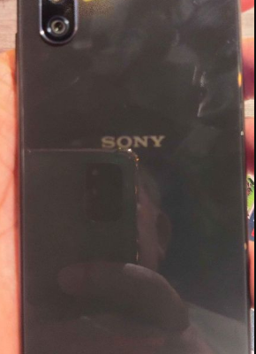 Sony Experia SO-52B very good mobile for sale