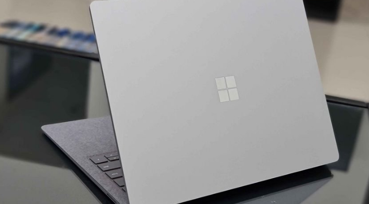 Surface Laptop 4 (2022) 11th GEN Core i5 For Sale