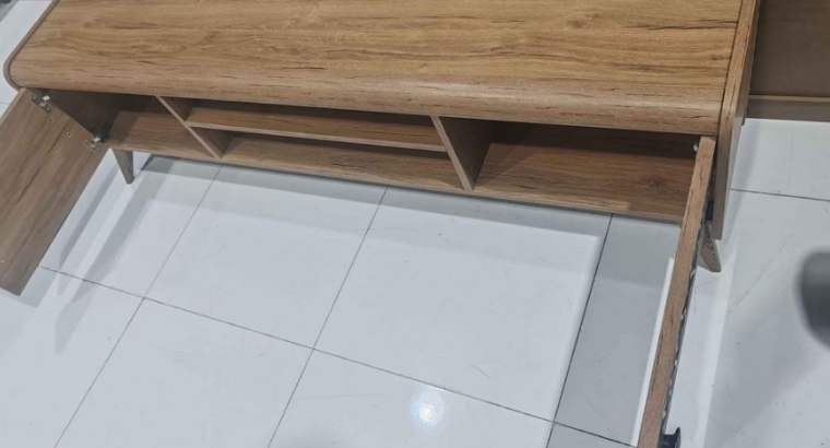 TV Unit 180 cm like new condition for sale