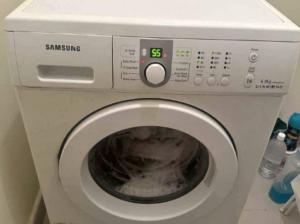 Samsung Washing machine 6 kg good working conditio