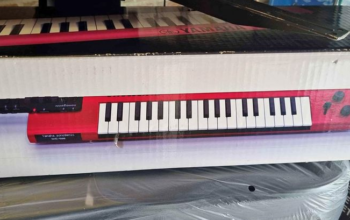 YAMAHA KITARA sonogenic KEYBOARD FOR SALE