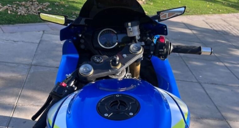 Suzuki 750 2015 in perfect condition for sale