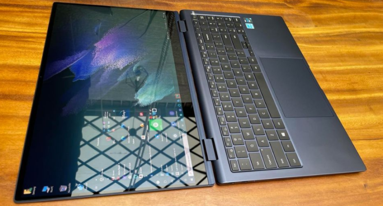 Samsung Galaxy Book PRO 15 X360 – OLED Touch For S