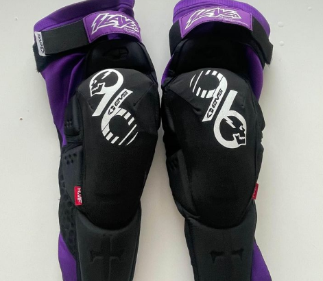 EVS – axel hodges knee pads for sale