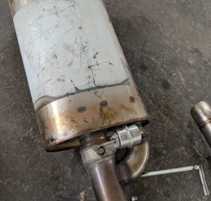 Land Cruiser LC 200 Full exhaust system – ready fo