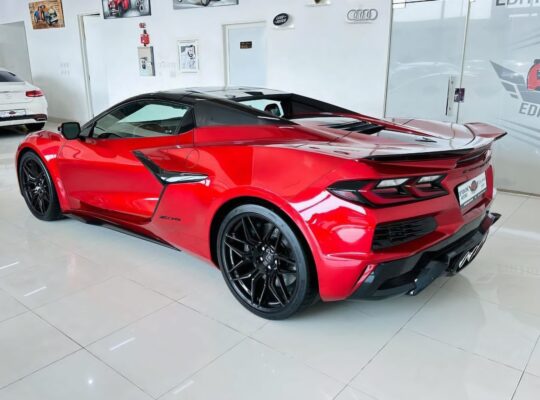 Chevrolet Corvette 3LT C8 fully loaded 2024 0 km