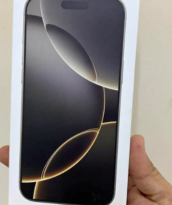 iPhone 16 pro max Natural 256 TDRA