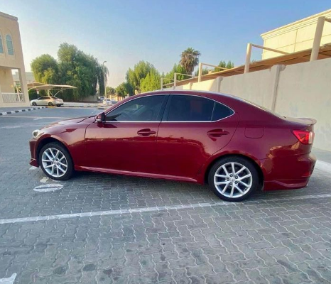 Lexus IS300 2012 GCC in good condition for sale