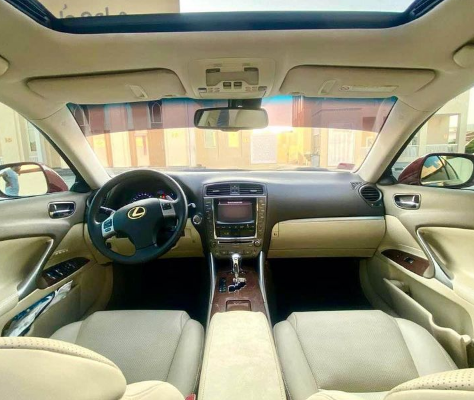 Lexus IS300 2012 GCC in good condition for sale