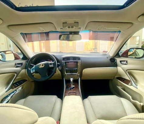 Lexus IS300 2012 GCC in good condition for sale
