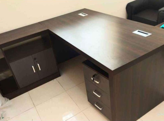 Office table L Shape for sale