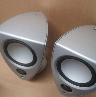 Mordount short loud speakers in good condition for