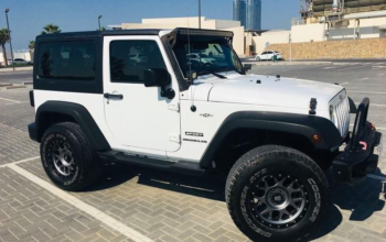 Jeep Wrangler 2014 GCC in excellent condition for