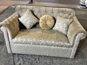 Beautiful 2 seater sofa going cheap for sale