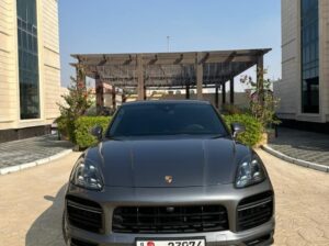 Porsche Cayenne turbo 2020 Gcc full option