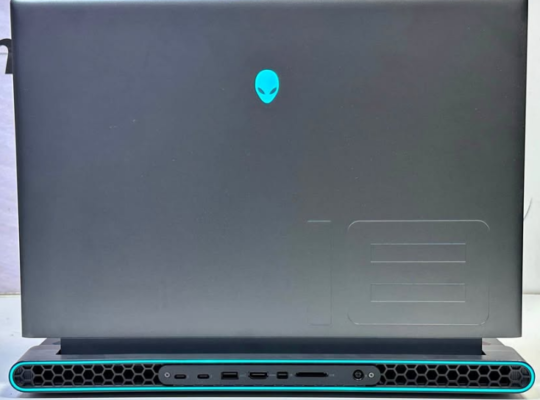 ALIENWARE M18 R1. Core i9 13th Gen RTX 4090 For Sa