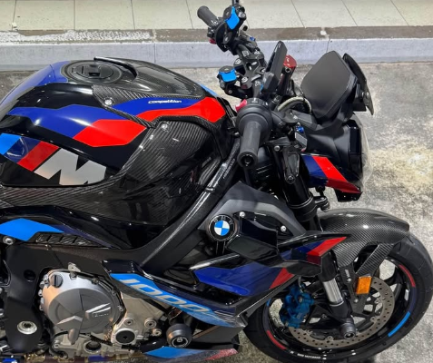 BMW M1000R 2024 Gcc First Owner For Sale