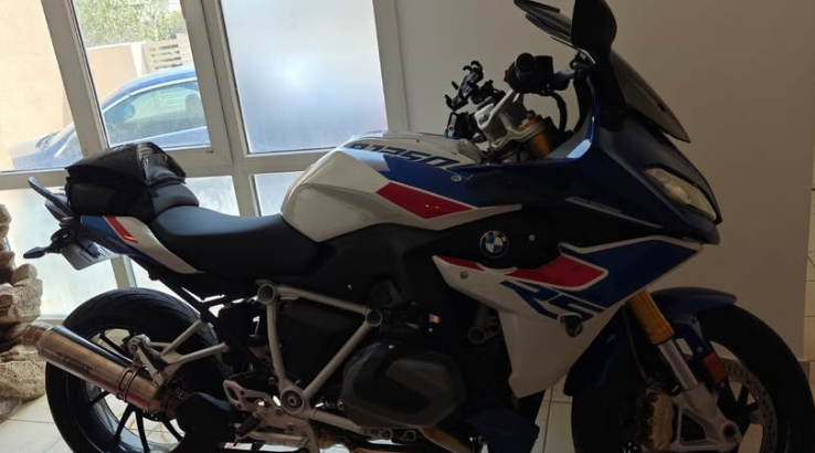 BMW GCC Motorcycle R1250RS2023 AGMC 2023