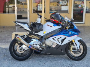 BMW S1000RR 2015 GCC for sale