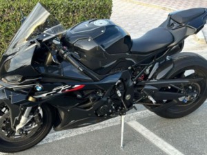 BMW S1000RR 2023 In perfect condition for sale