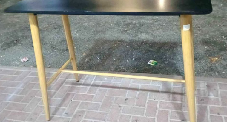 Beautiful table for sale