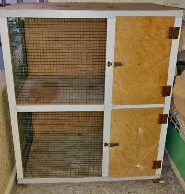 Large Bird cage with 1 shelf and 2 doors for sale