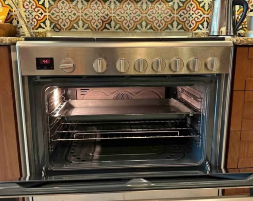 Bosch series 8 Top Gas Oven Electric for sale