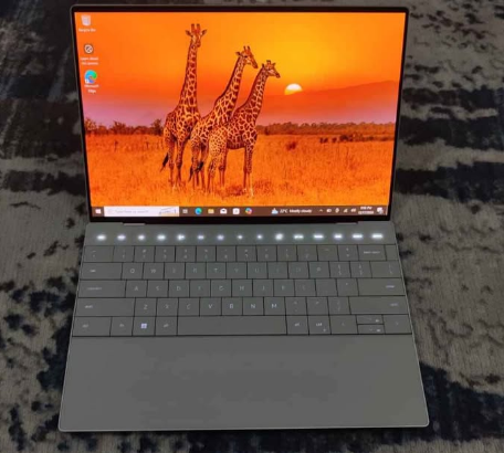DELL XPS 9320 TOUCHBAR CORE I5 For Sale