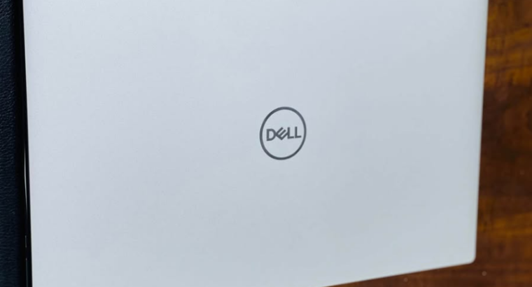 DELL XPS 15 9520 FOR SALE
