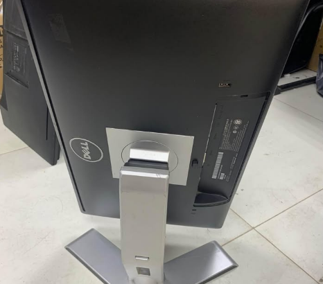 LED monitor 22” dell hydraulic rotatable for sale