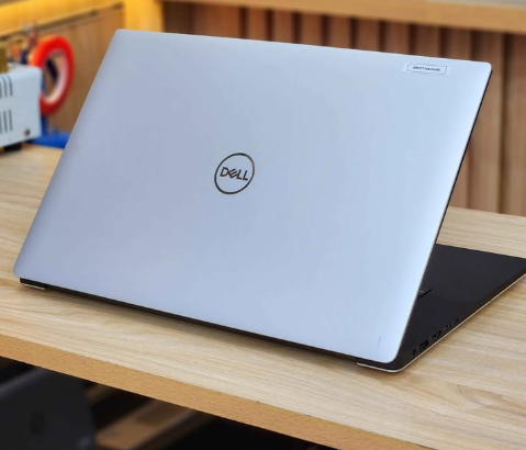 Dell Precision I7-9th Gen 32-512 GB Laptop for sal