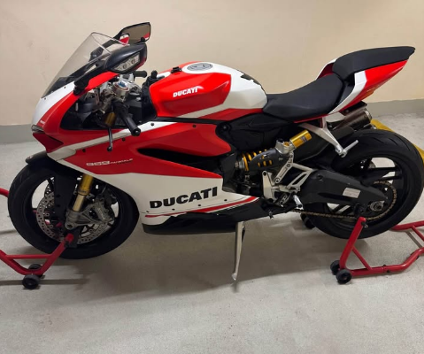 Ducati Panigale 959 Corse 2019 GCC Like New For Sa