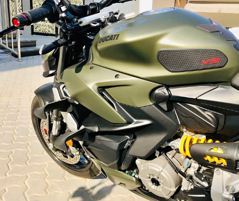 Ducati streetfighter storm 2023 green for sale