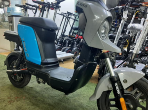 EVEONS ELECTRIC SCOOTER FOR SALE