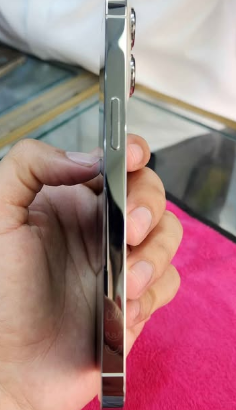IPHONE 13 PRO STORAGE/512GB FOR SALE