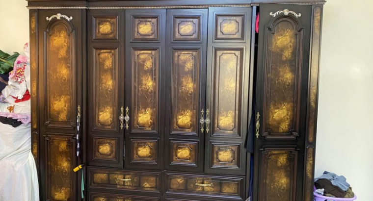 King Size Bedroom Set For Sale