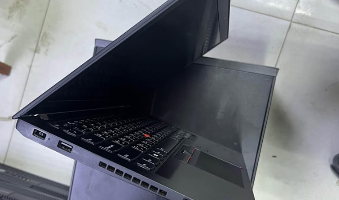 Lenovo thinkpad T460s I5 6th generation for sale