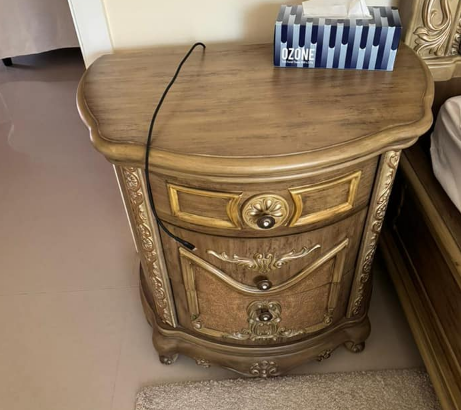 Master bed room set for sale