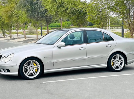 Mercedes E55 AMG 2003 in perfect condition for sal