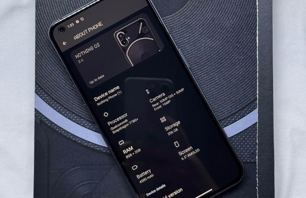 Nothing Phone 1 8GB/256GB TDRA For Sale
