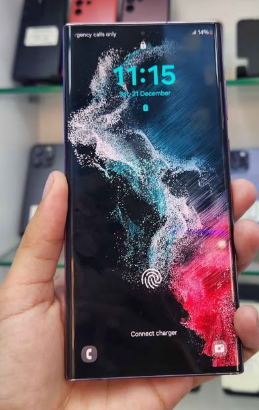 SAMSUNG S22 UITEA (5G) RAM 12GB/256GB FOR SALE