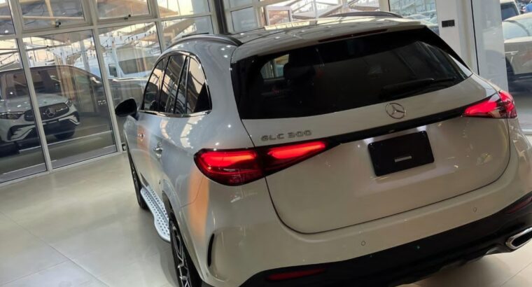 Mercedes GLC300 full option 2023 USA imported