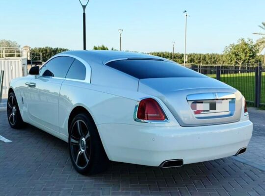 Rolls Royce Wraith 2016 full option Gcc for sale