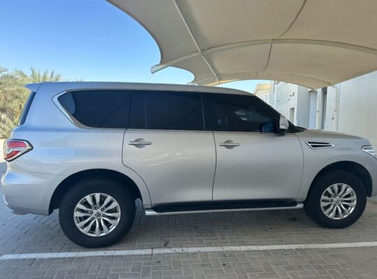 Nissan patrol se 2019 Gcc in good condition